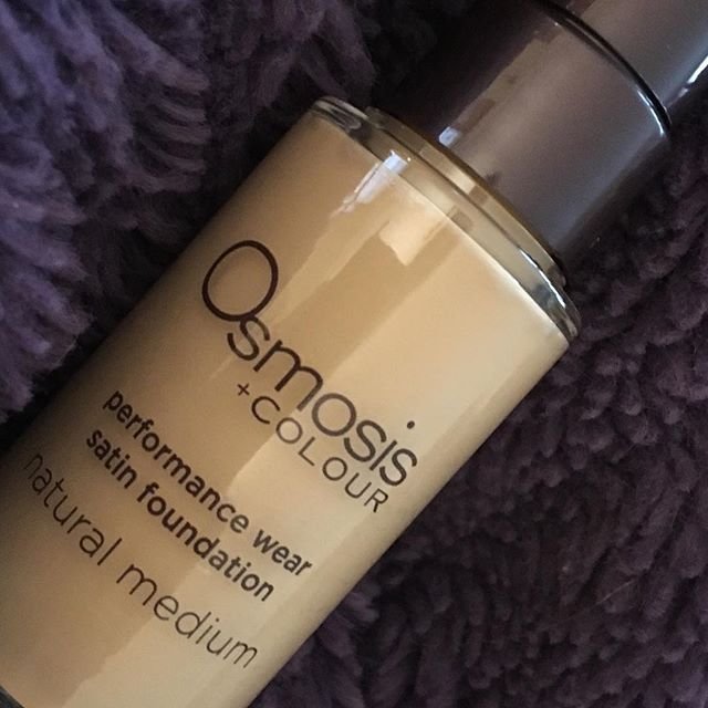 Love when new #beautyproducts come in the mail. Look for a #beautyreview coming soon at www.asktheprostylist.com #makeup #satinfoundation #osmosisskincare