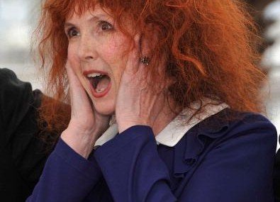 Controlling Frizzy Hair in the Humidity: Best Hair Advice for Summer