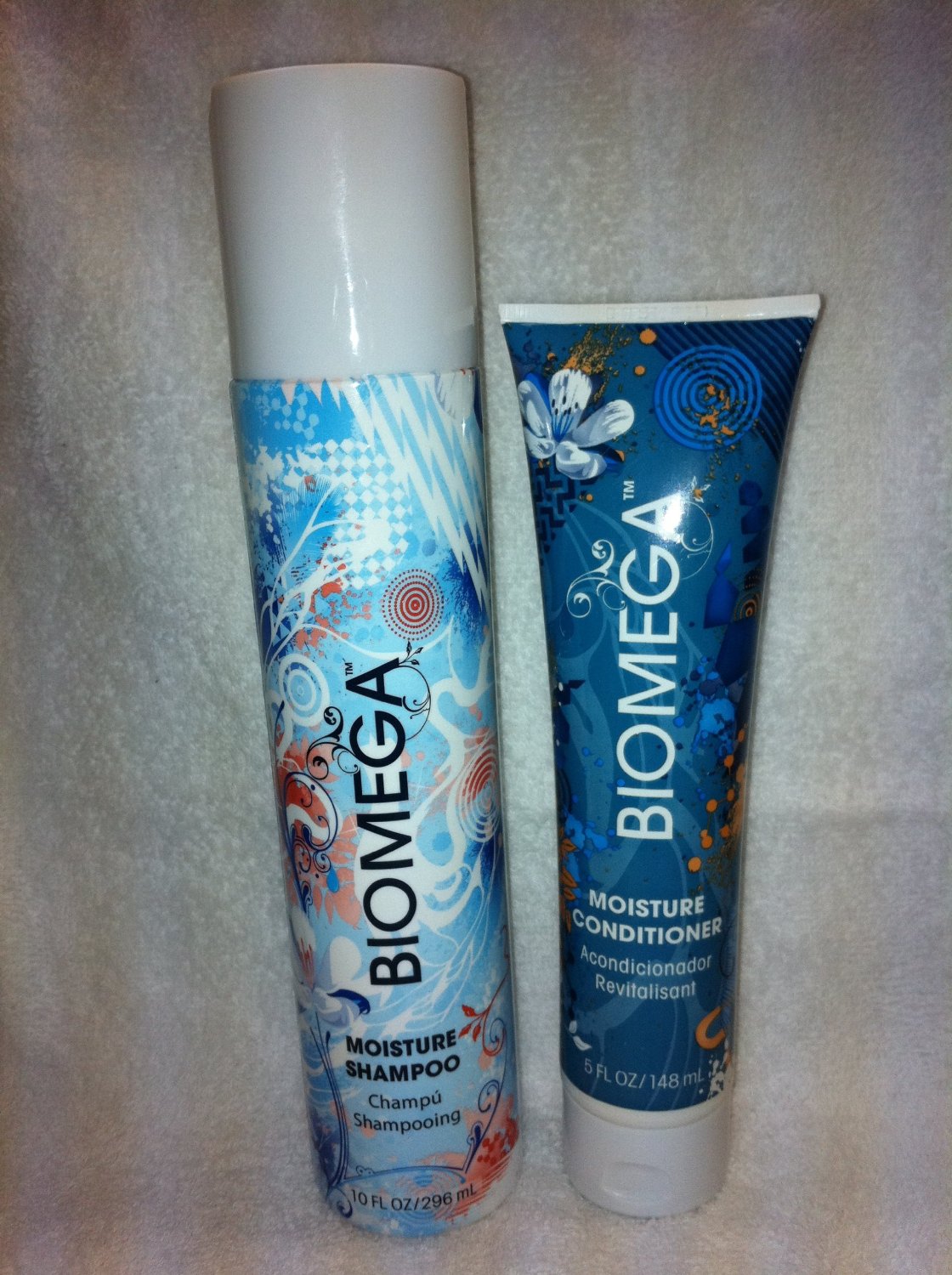 Biomega Moisture Shampoo and Conditioner Hair Care Review - Ask the Pro  Stylist