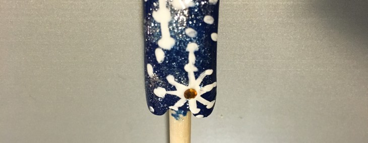 Holiday Manicure: Snowflake Nail Designs