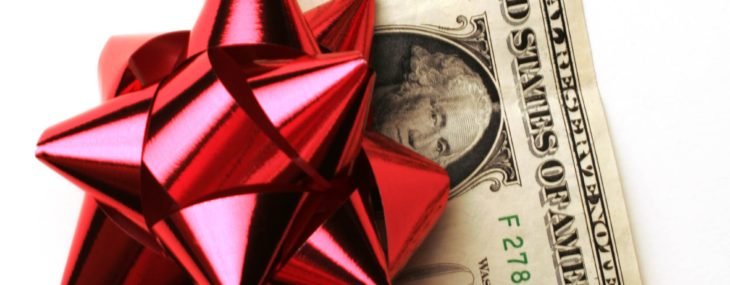 Bad Tipping: Tip Well, Especially During the Holidays
